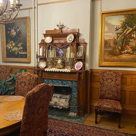 Vineyard Mansion B&B セント・ジョセフ エクステリア 写真