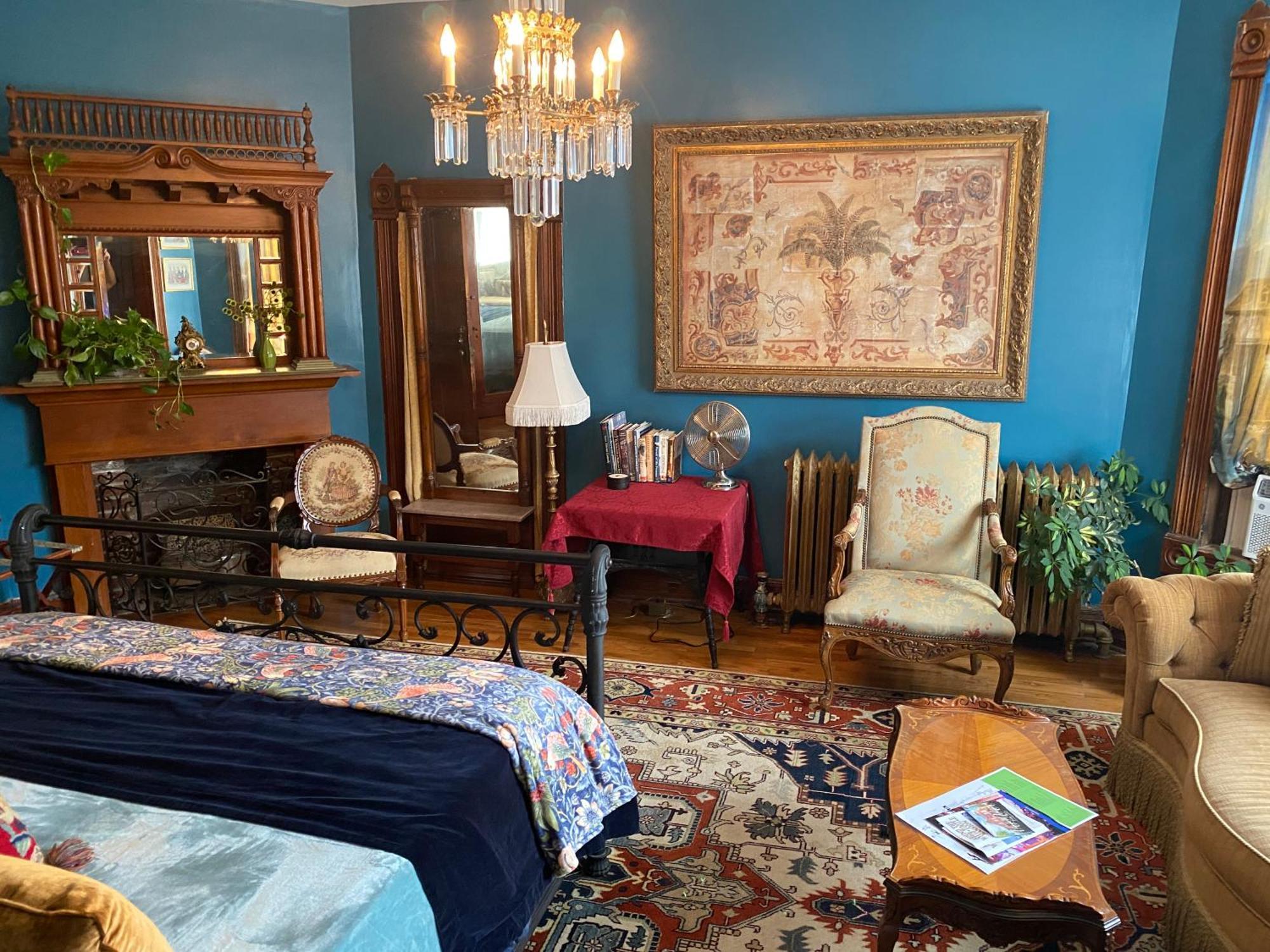 Vineyard Mansion B&B セント・ジョセフ エクステリア 写真